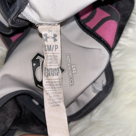 Under Armour Heat Gear Superman Compression Sports Bra - Picture 4 of 5